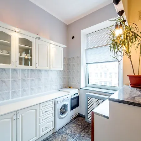 Apartments In The Center On Shota Rustaveli Kyiv Exterior photo