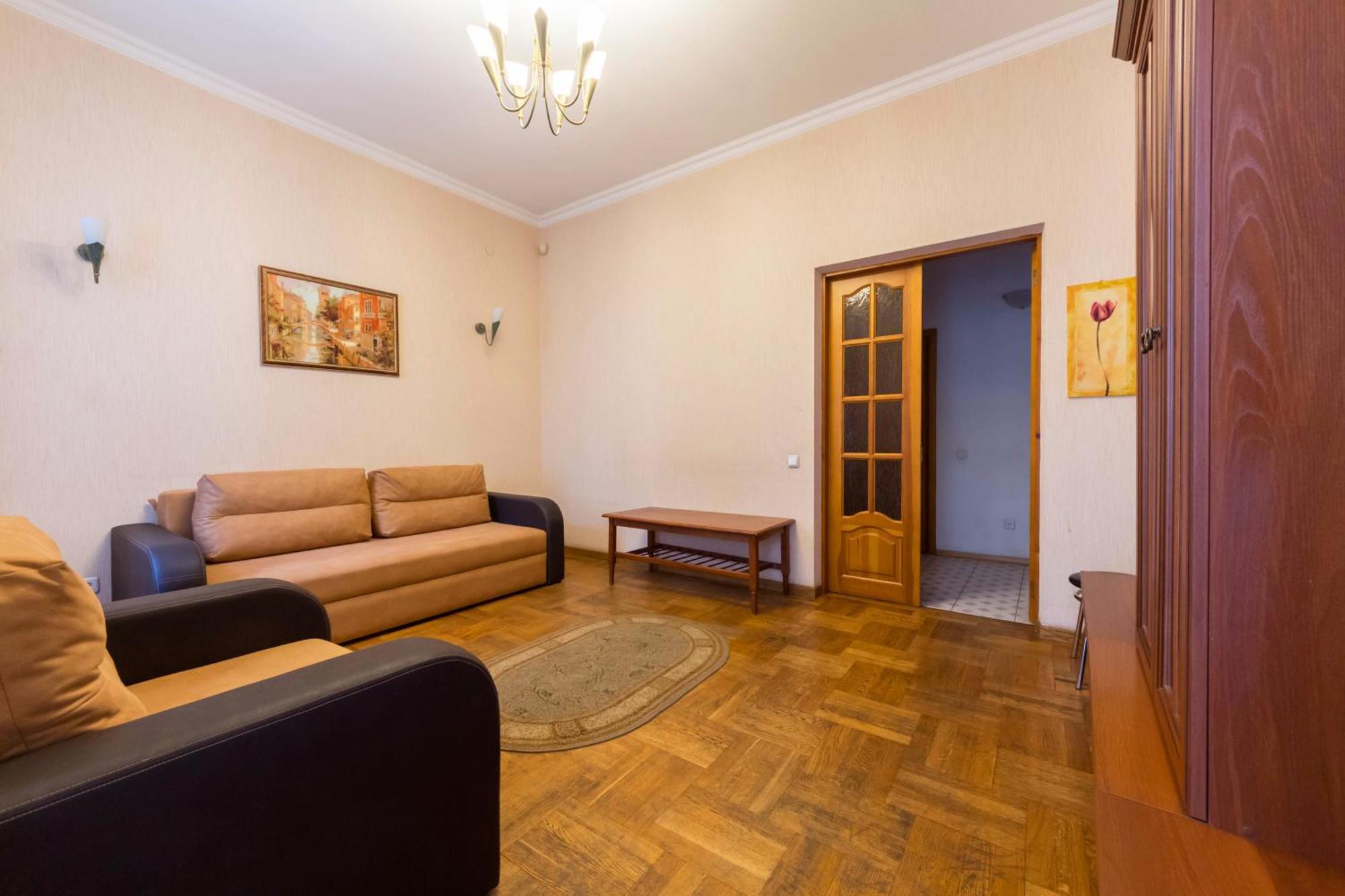 Apartment In The Center On Shota Rustaveli Kyiv
