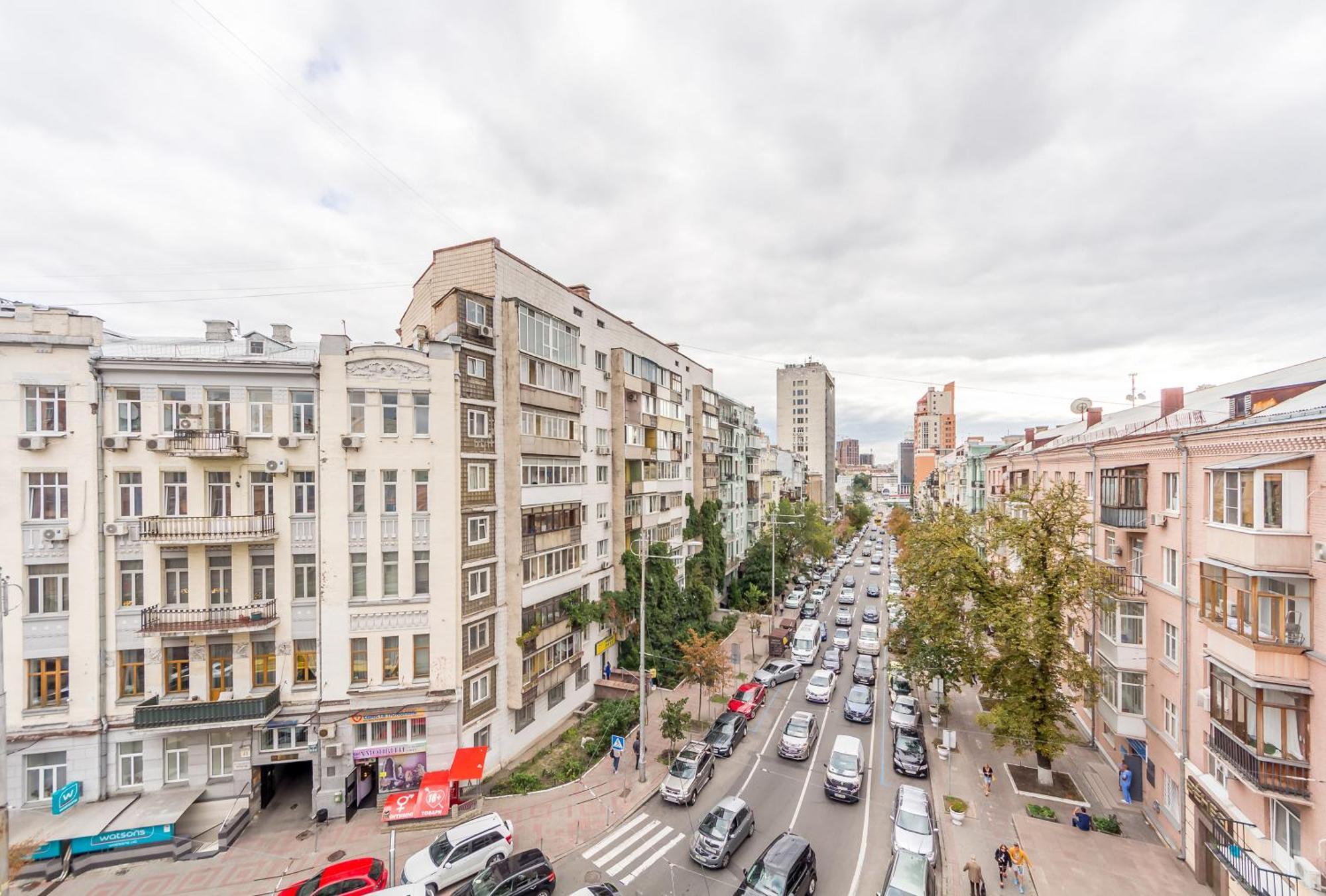 In The Center On Shota Rustaveli Kyiv
