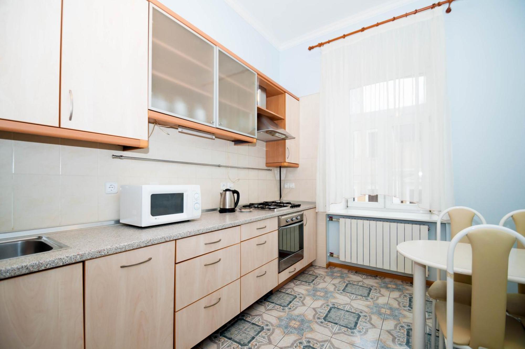In The Center On Shota Rustaveli Apartment